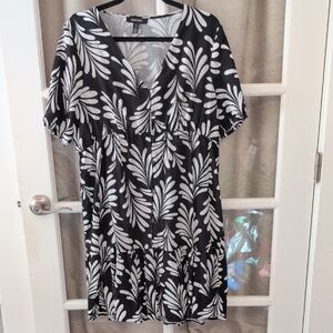 Ellen Tracy Linen Blend Swing Dress.